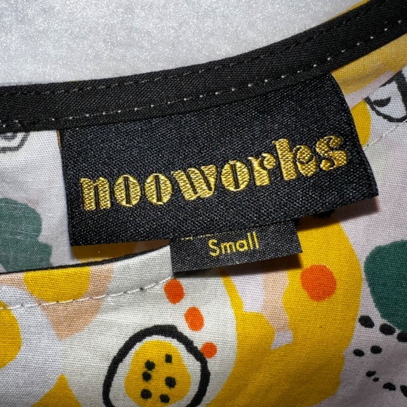 Nooworks Ruffle Top Vittoria Floral Small - Picture 3 of 5